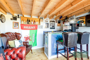 Photo 15- click for photo gallery